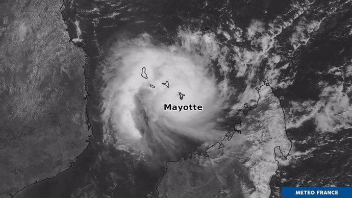 Paso del ciclón Chido por Mayotte