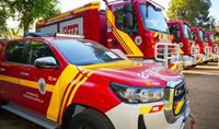 Evacuan a un joven de una vivienda tras un incendio en Martín de la Jara (Sevilla)