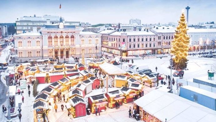 Secretos de la Navidad en Finlandia: desde el vino caliente a las linternas de hielo