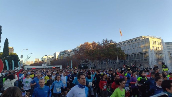 Miles de corredores se suman en Madrid a la Carrera de las Empresas