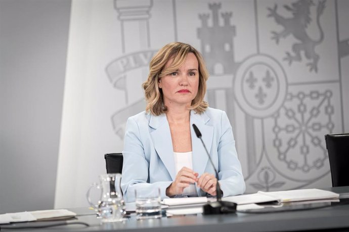 La ministra Portavoz, Pilar Alegría, durante una rueda de prensa posterior a la reunión del Consejo de Ministros, en el Palacio de La Moncloa, a 10 de diciembre de 2024, en Madrid (España). 