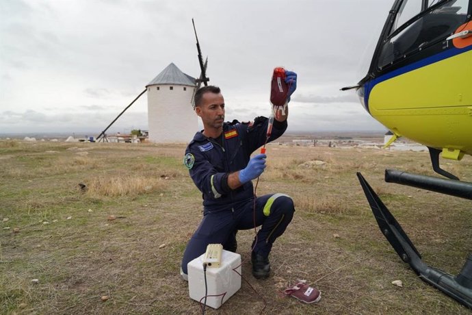 Transfusiones sanguíneas en helicóptero sanitario