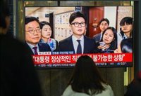 Dimite el líder del partido gobernante de Corea del Sur tras la destitución de Yoon por la ley marcial