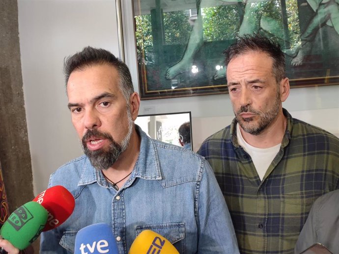 Archivo - El secretario general de CCOO de Asturias, José Manuel Zapico, y el responsable de Acción Sindical de CCOO de Asturias, Gerardo Argüelles