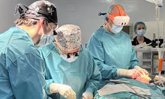 Foto: Empresas- El H. Universitario La Luz opera por primera vez un tumor maxilar con la ayuda de gafas de realidad virtual