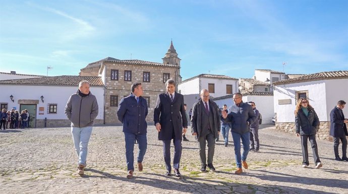 Pedro Fernández visita Sabiote