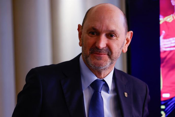 Rafael Louzan, candidate for the Presidency of the Royal Spanish Football Federation, looks on at Hotel Eurostars Madrid Tower on December 13, Madrid, Spain.