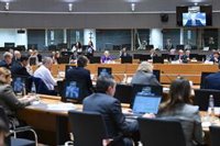 La UE impone sanciones a la 'flota fantasma' de Rusia, empresas chinas y el ministro de Defensa norcoreano