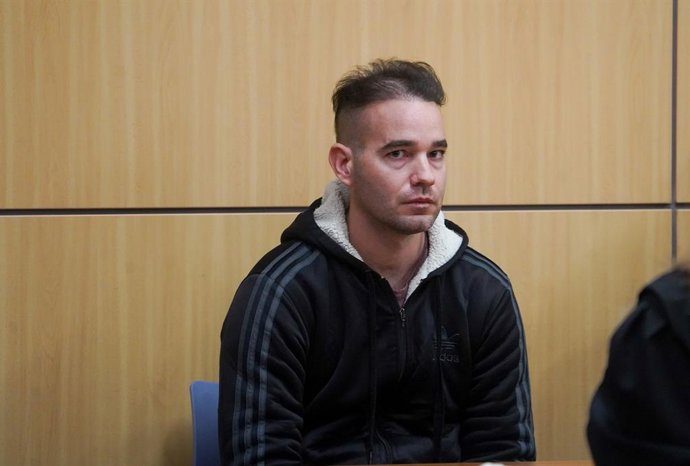 David S.O., àlies 'El Tuvi' durant la celebració per l'assassinat de la jove Wafaa Sebbah, a 19 de novembre de 2024. 