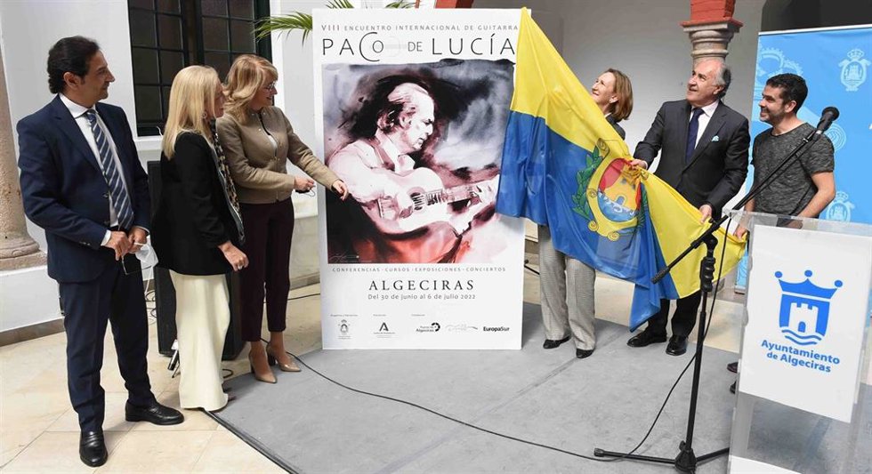 Archivo - Presentación de la VIII edición del Encuentro Internacional de Guitarra Paco de Lucía en Algeciras en una imagen de archivo.