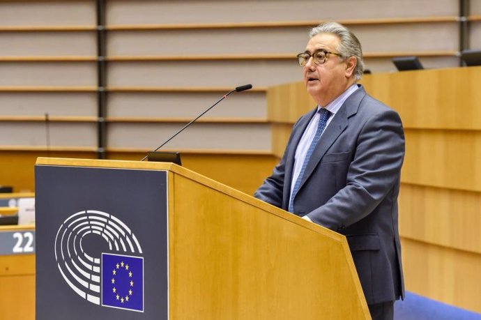 Archivo - El eurodiputado sevillano Juan Ignacio Zoido, en una intervención en el Parlamento de la UE.