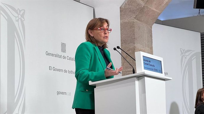 La consellera de Territorio, Vivienda y Transición Ecológica y portavoz de la Generalitat, Sílvia Paneque, en una rueda de prensa tras la reunión del Consell Executiu