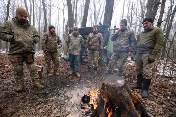 Militares ucranianos en la región de Járkov