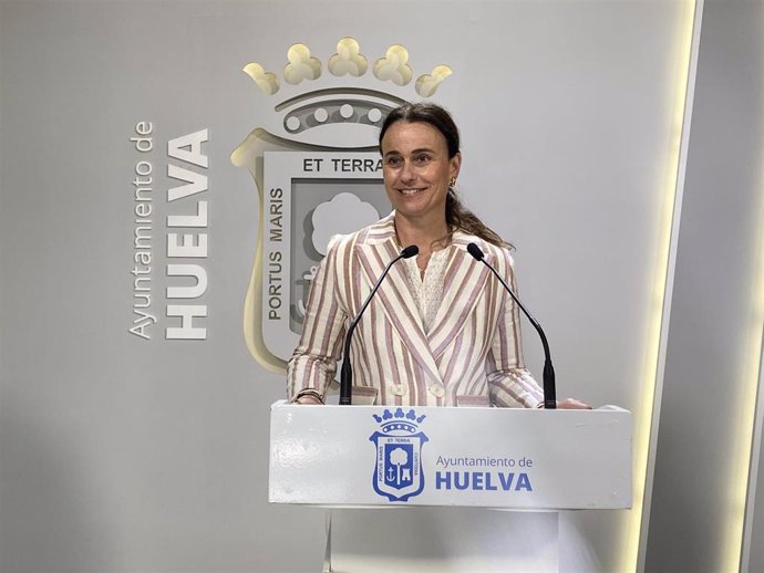 La teniente alcalde de Empleo, Vivienda, Desarrollo Económico y Fondos Europeos del Ayuntamiento de Huelva, Adela de Mora.