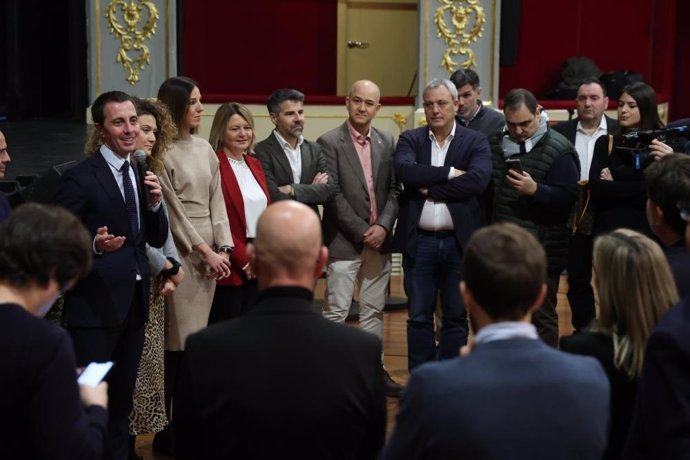 El presidente del Consell de Mallorca, Llorenç Galmés, durante su intervención en la copa de Navidad con los medios de comunicación.