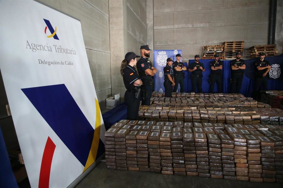 Archivo - Paquetes de cocaína intervenidos en Algeciras (Cádiz)