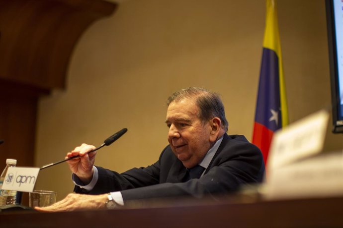 December 10, 2024, Madrid, Madrid, Spain: Edmundo González Urrutia, Venezuelan opposition leader, during the event 'The Challenge of Liberation in Venezuela: Human Rights, Justice and Democracy', at the Madrid Press Association. María Corina Machado also 