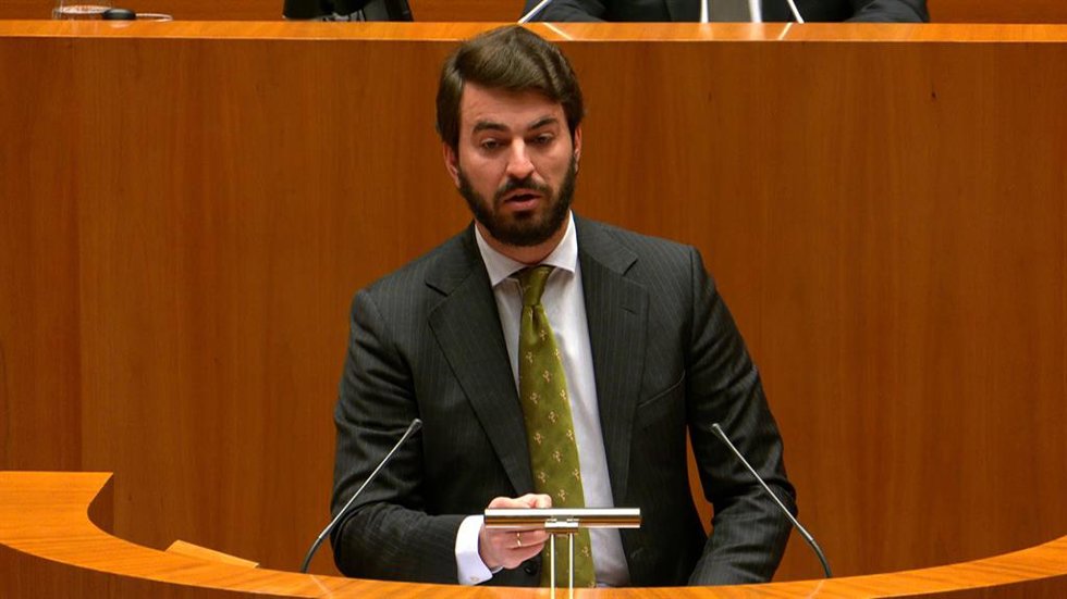 Gallardo culpa a la Junta de mantener "la política abortista y la industria de l