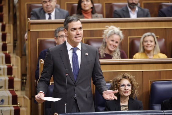 El president del Govern, Pedro Sánchez, intervé durant una sessió de control al Govern, al Congrés dels Diputats, a 18 de desembre del 2024, a Madrid (Espanya). 