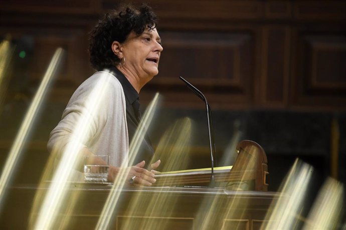 Archivo - La diputada de ERC en el Congreso, Pilar Vallugera, interviene durante una sesión plenaria, en el Congreso de los Diputados, a 20 de febrero de 2024, en Madrid (España).