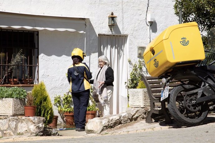 Cartero rural de Correos