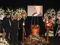 Maroto espera del Ayuntamiento un "reconocimiento a la altura" de Paredes y pide una placa en Santa Ana, donde nació