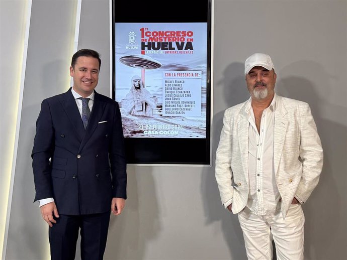 Presentación del I Congreso del Misterio de Huelva.