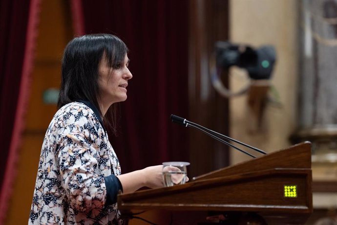 La diputada de Aliança Catalana (AC), Sílvia Orriols, en el pleno de este miércoles