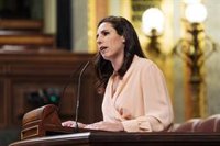 Vox acusa al Gobierno de "importar" migrantes para "empujar tacatacas" y Aagesen ve "positiva" la tendencia demográfica