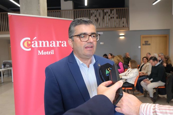 El delegado de Empleo, Empresa y Trabajo Autónomo de la Junta en Granada, Javier Martín