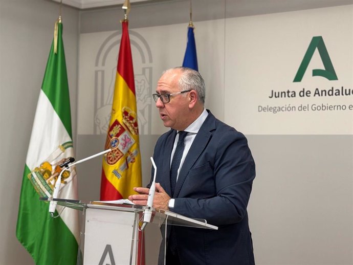 Jesús Estrella en la rueda de prensa sobre políticas en el ámbito de emergencias.