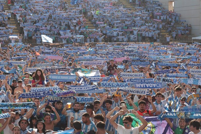 Archivo - Afición del Málaga CF.