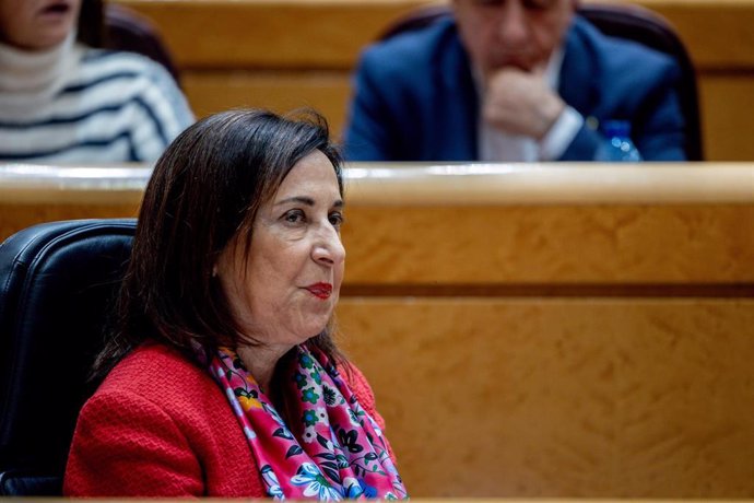 La ministra de Defensa, Margarita Robles, durante una sesión de control al Gobierno, en el Senado, a 17 de diciembre de 2024, en Madrid (España).