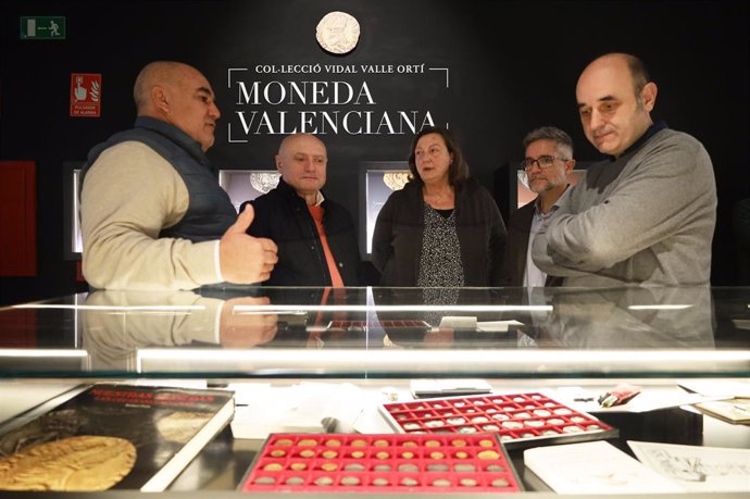 El Museu de Prehistòria propone un viaje numismático a través de 2.300 años de historia valenciana