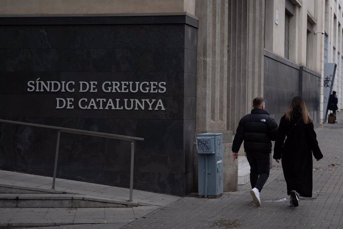 Archivo - Fachada de la sede de la sindicatura de Greuges en paseo Lluís Companys 7, a 9 de febrero de 2024, en Barcelona