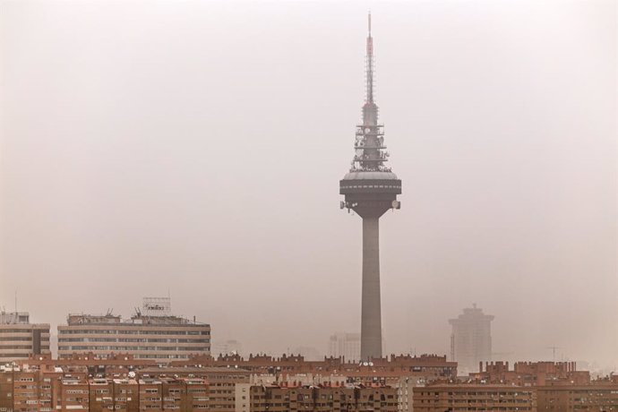 Archivo - Contaminación ciudad