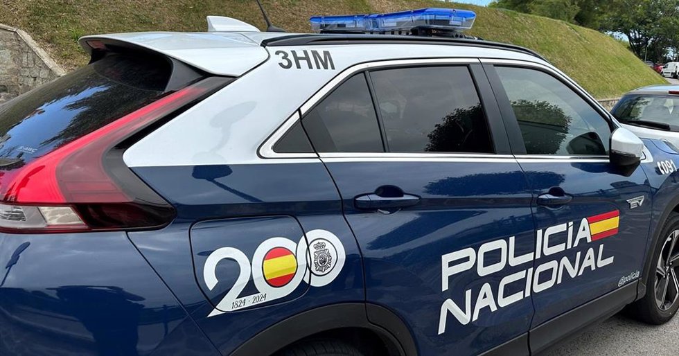 Archivo - Coche de Policía