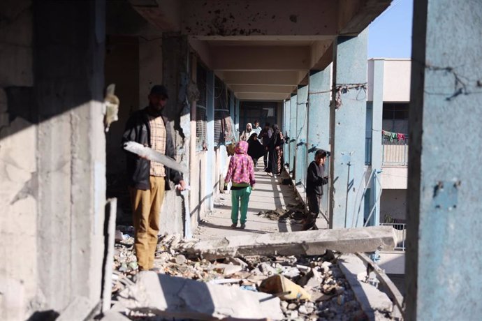 Escuela con desplazados en Jan Yunis, en la Franja de Gaza