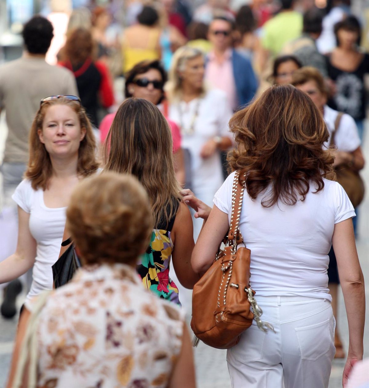 Andalucía gana 47.715 habitantes en 2023 hasta los 8,63 millones, cerca de 853.000 extranjeros