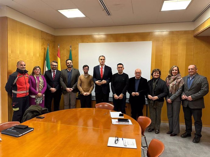 Acto de constitución de la comisión mixta de transferencias de los medios humanos, bienes y derechos del parque de bomberos de Lebrija al Consorcio de Prevención, Extinción de Incendios y Salvamento de la Provincia