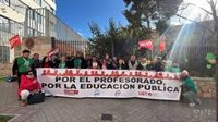 Termina el encierro de casi 48 horas de sindicatos educativos tras la convocatoria de reunión esta tarde con Educación