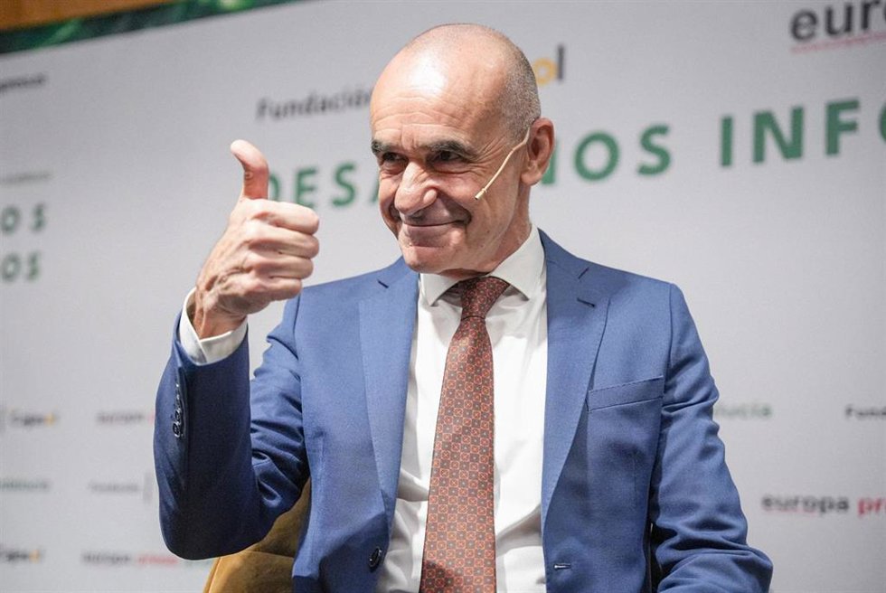 El senador y portavoz del Grupo Socialista en el Ayuntamiento de Sevilla, Antonio Muñoz