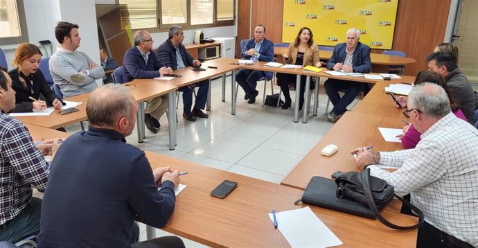 Reunión de COAG Andalucía en la sede regional.