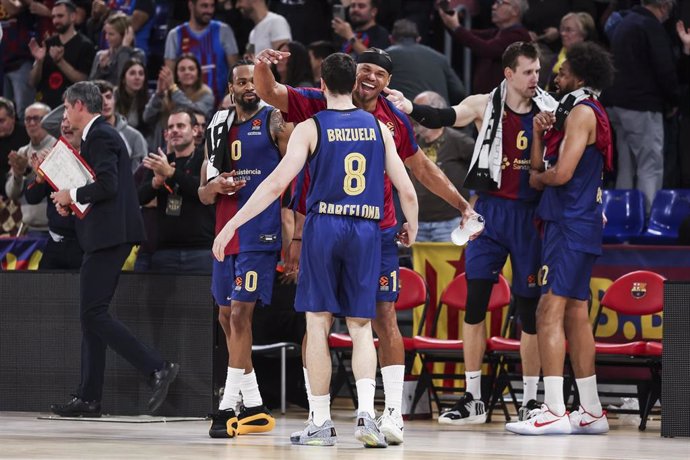 Dario Brizuela of FC Barcelona celebrates the victory with his teammates during the Turkish Airlines Euroleague, match played between FC Barcelona and Fenerbahce Beko Istanbul at Palau Blaugrana on December 17, 2024 in Barcelona, Spain.