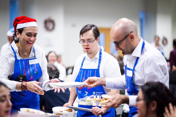 Imagen de la Cena Solidaria para personas en situación de vulnerabilidad y soledad no deseada