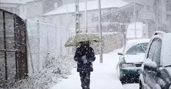 La nieve, el viento, la niebla y las olas ponen hoy en aviso a nueve provincias