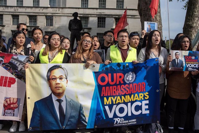 Archivo - Protesta en Londres contra la junta militar birmana