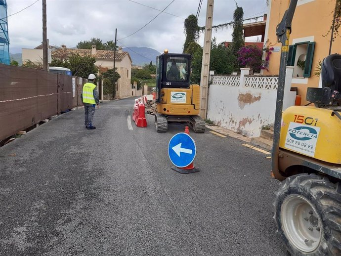 Trabajo de mejores de la red eléctrica en Establiments.