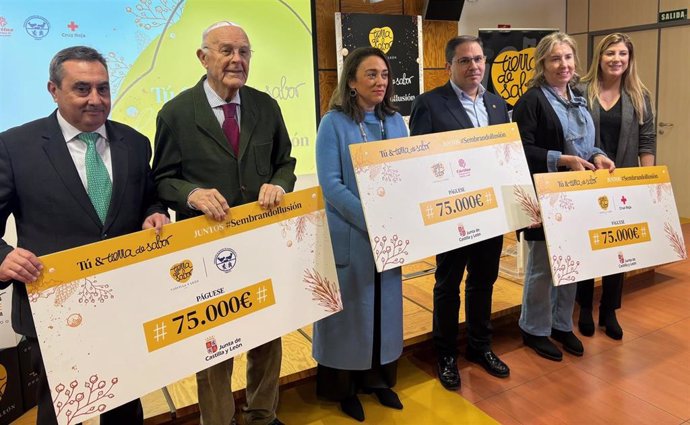 Entrega de cheques de Tierra de Sabor a ONG