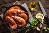 Foto: Los riesgos de chupar las cabezas de las gambas